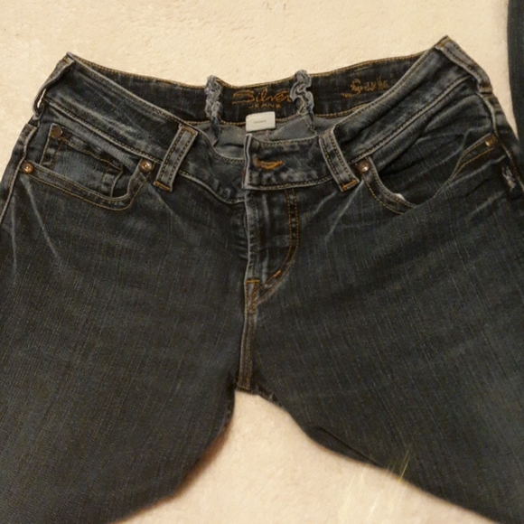 Silver Jeans - Picture 2 of 5